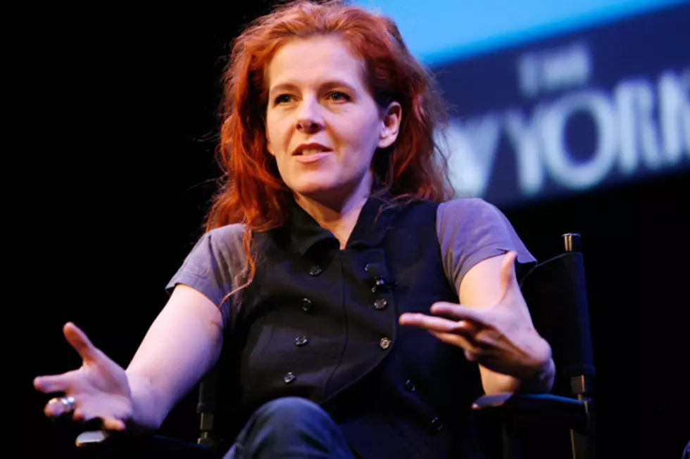 News Bits: Neko Case Makes PSA, Nirvana&#8217;s Sup Pop Contract Surfaces + More