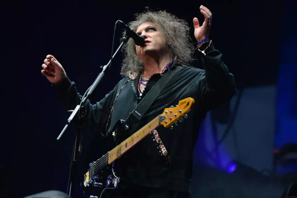 The Cure Play Epic 45-Song Set Filled With Rarities