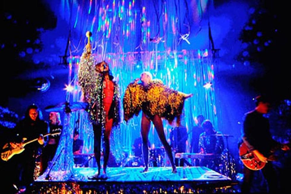 Flaming Lips’ Wayne Coyne and Miley Cyrus Cover The Beatles’ ‘Lucy in the Sky With Diamonds’ [Video]