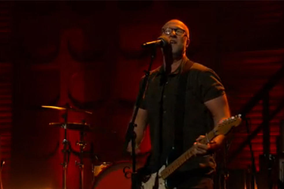 Watch Bob Mould Perform His Great New Single 'I Don't Know You Anymore' on 'Conan'