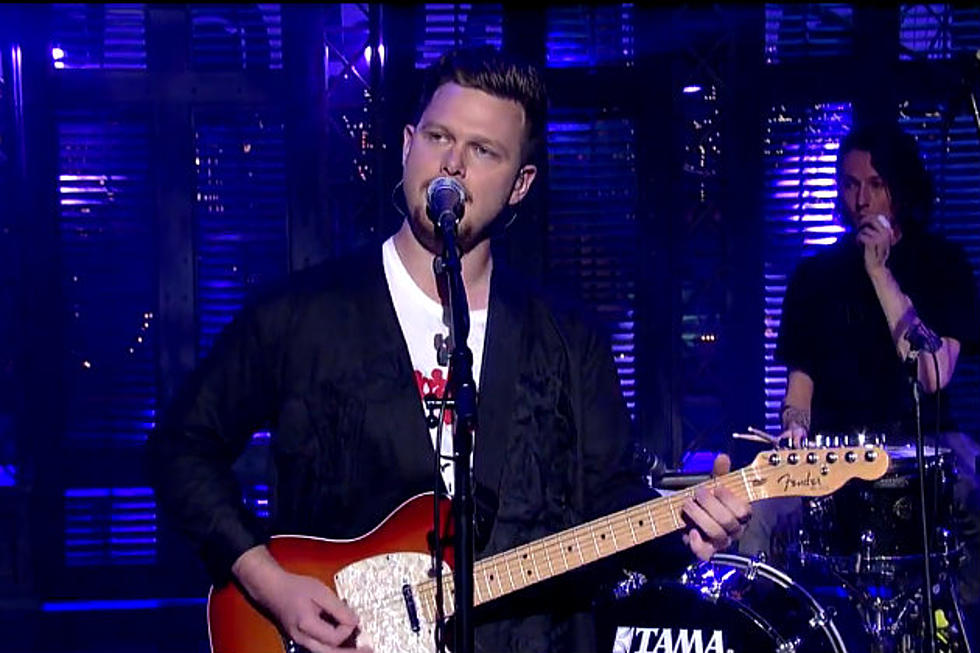 Watch Alt-J Perform 'Left Hand Free' on 'The Late Show'
