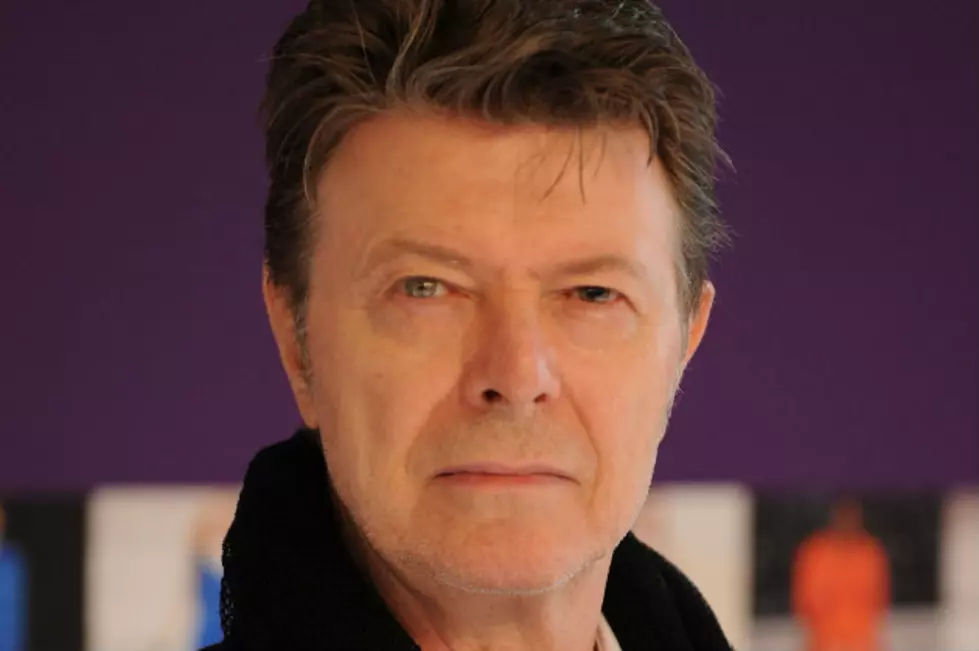 David Bowie to Release New Music On Career-Spanning Collection