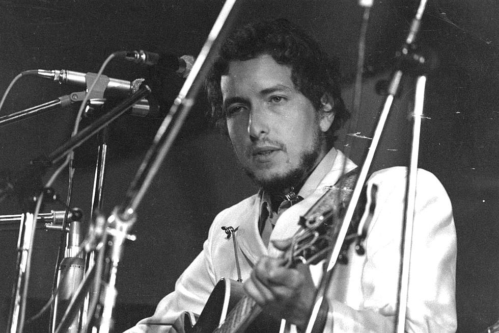 Hear an Alternate Take of Bob Dylan’s ‘Lo and Behold’ From ‘The Basement Tapes’