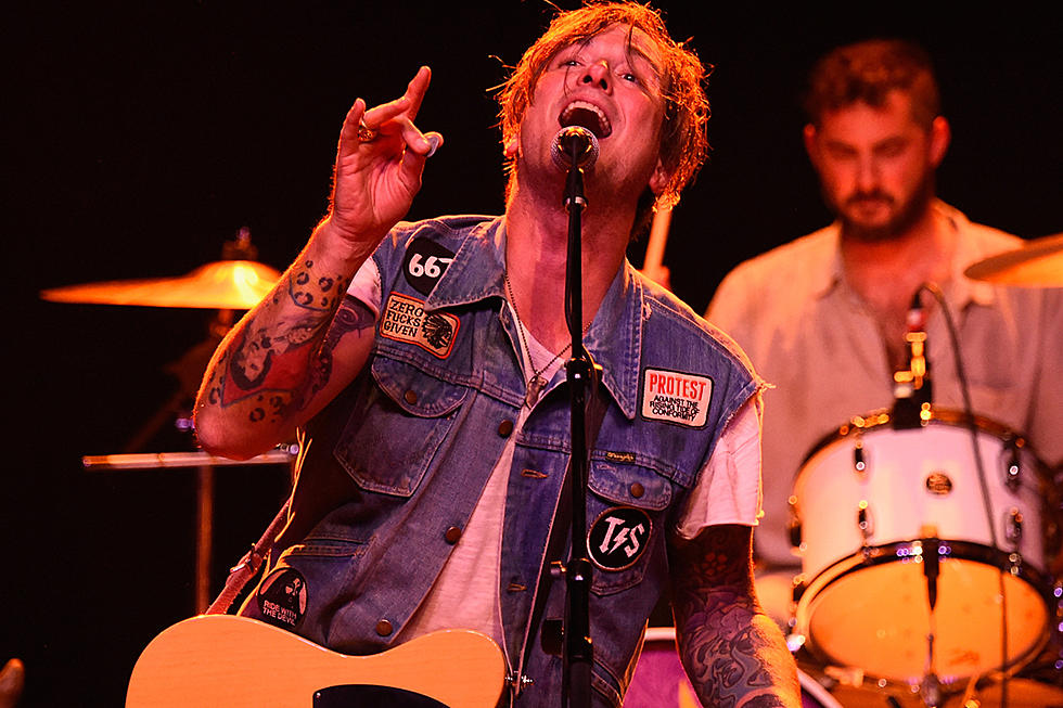 Butch Walker Discusses Bob Mould, Ryan Adams + More In New Interview