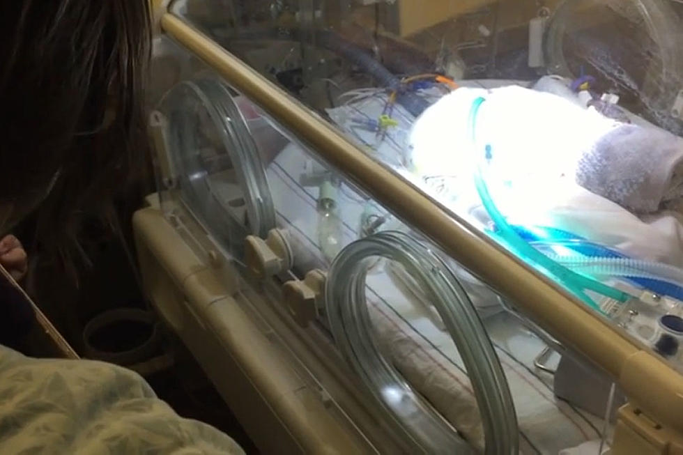 Father Sings the Beatles’ ‘Blackbird’ To His Dying Infant
