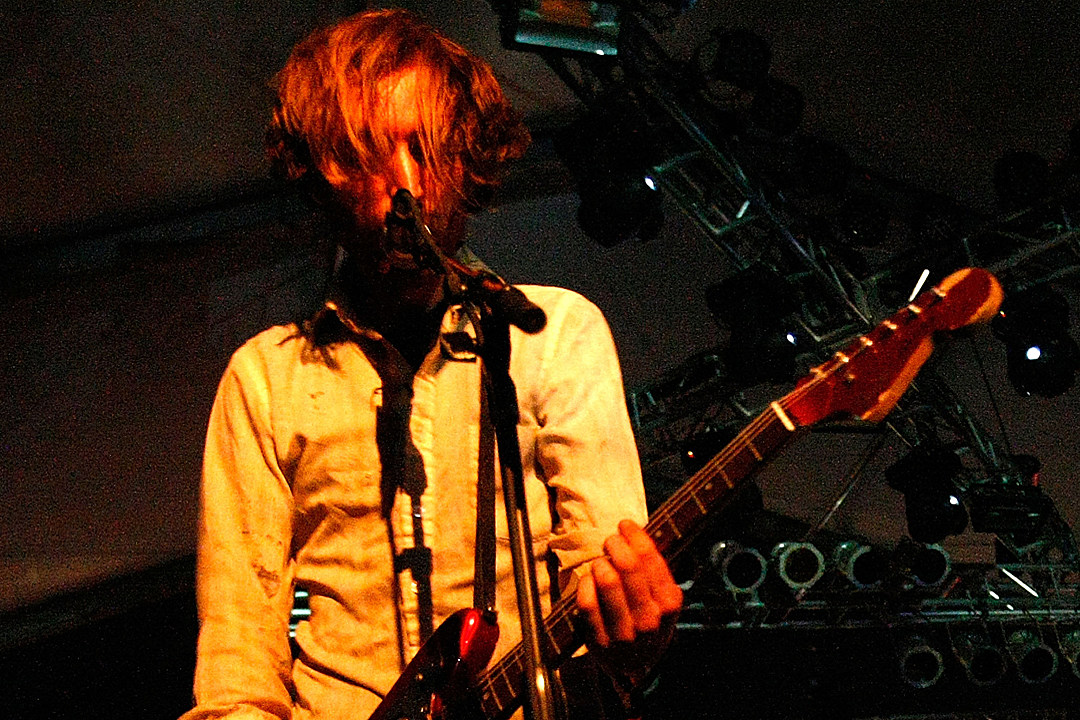 A place to bury strangers exploding head blogspot