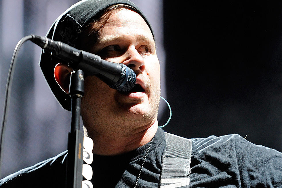 Tom DeLonge Posts Two Clips of Potential Blink-182 Songs