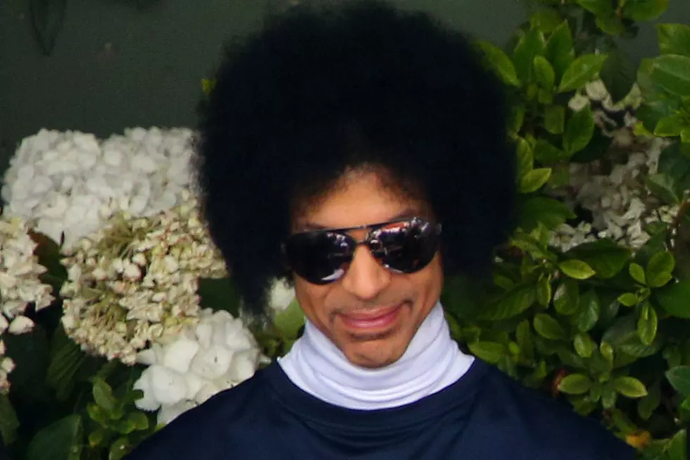 Watch Prince Jam On the Beatles’ ‘With a Little Help From My Friends’ In Small Club