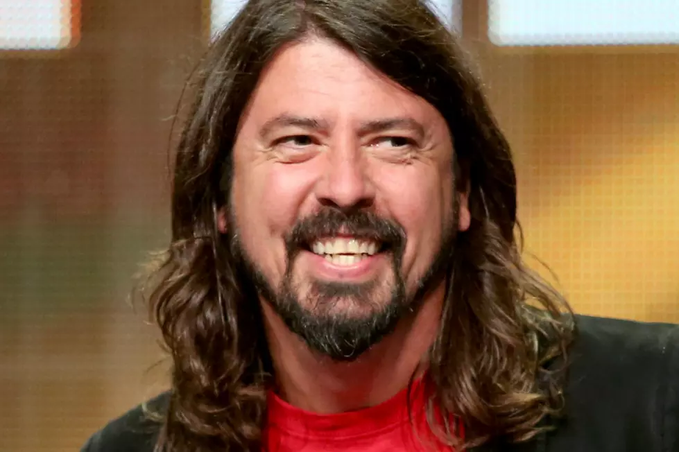 Foo Fighters&#8217; Dave Grohl Opens Up About the NYC-Inspired &#8216;I Am a River&#8217;