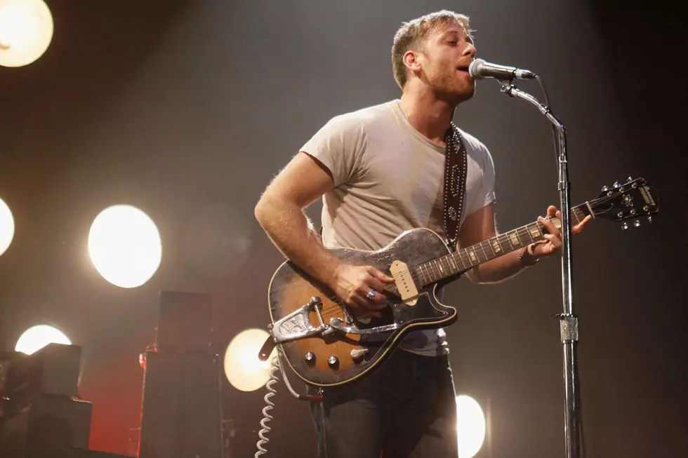The Black Keys&#8217; Dan Auerbach Auctions Off Childhood Guitar for Akron Charity