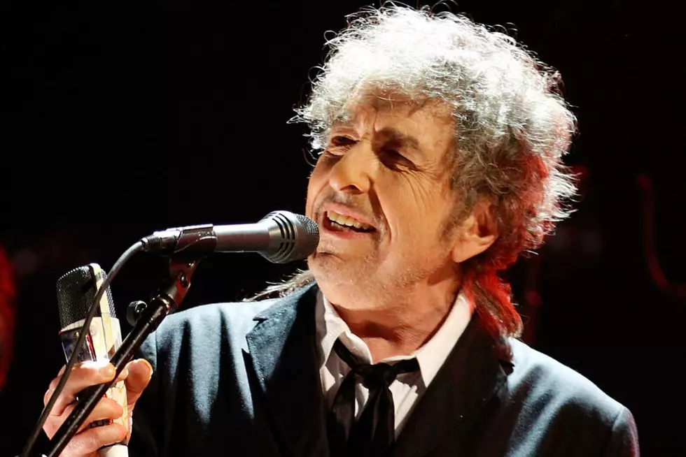 Bob Dylan Announces Another Frank Sinatra Tribute Album, Shares ‘Melancholy Mood’