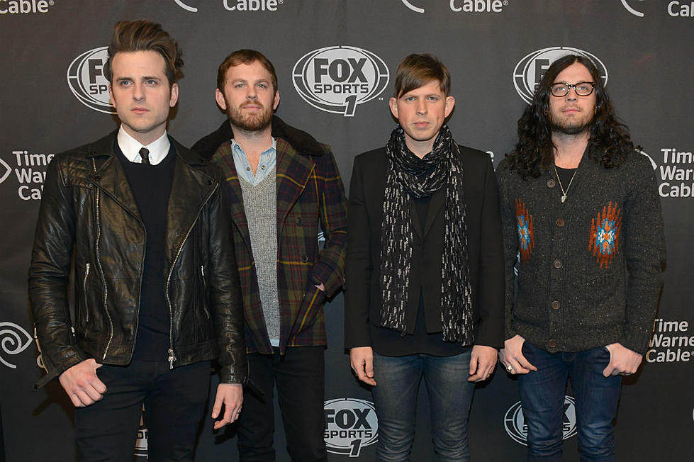 Kings of Leon to Play Sports Illustrated’s 'Swimville Fan Festival'