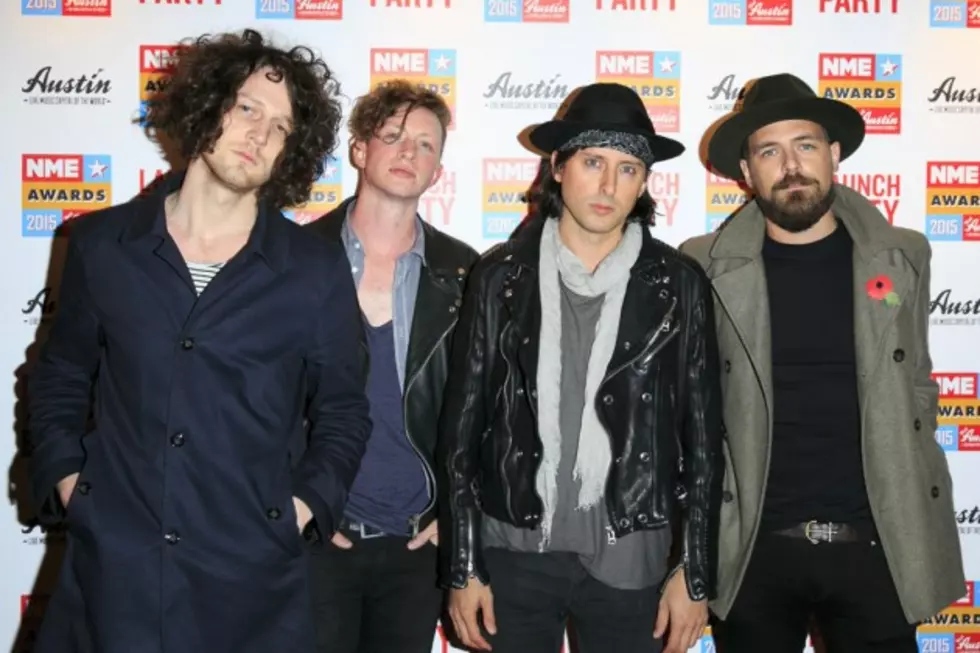 Carl Barat and the Jackals Play Libertines Songs at NYE Gigs