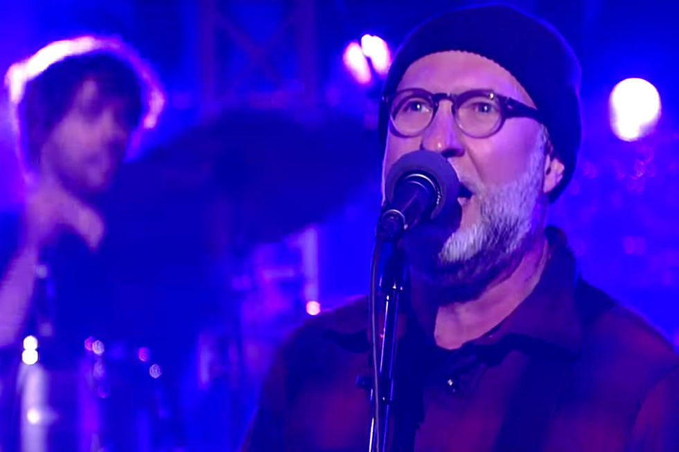 Bob Mould Performs ‘Tomorrow Morning’ + ‘Kid With a Crooked Face’ on ‘Letterman’