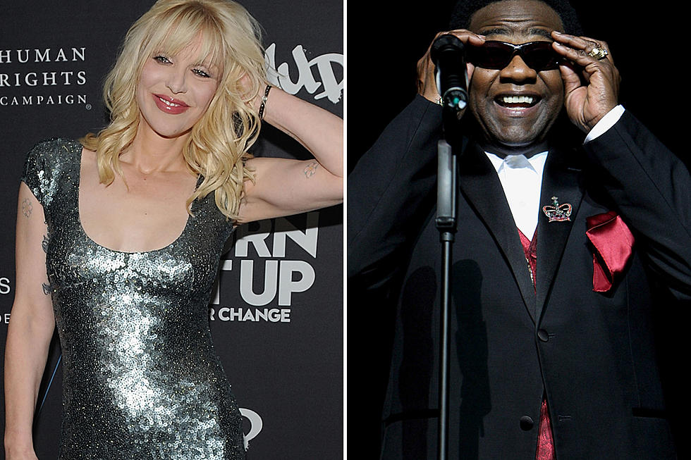 Courtney Love Covers Al Green's 'Take Me to the River'
