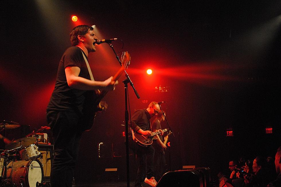 The Menzingers Electrify New York City’s Best Buy Theater