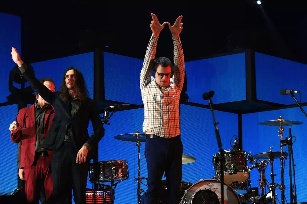 Weezer Joined On Stage by Rivers Cuomo's Father