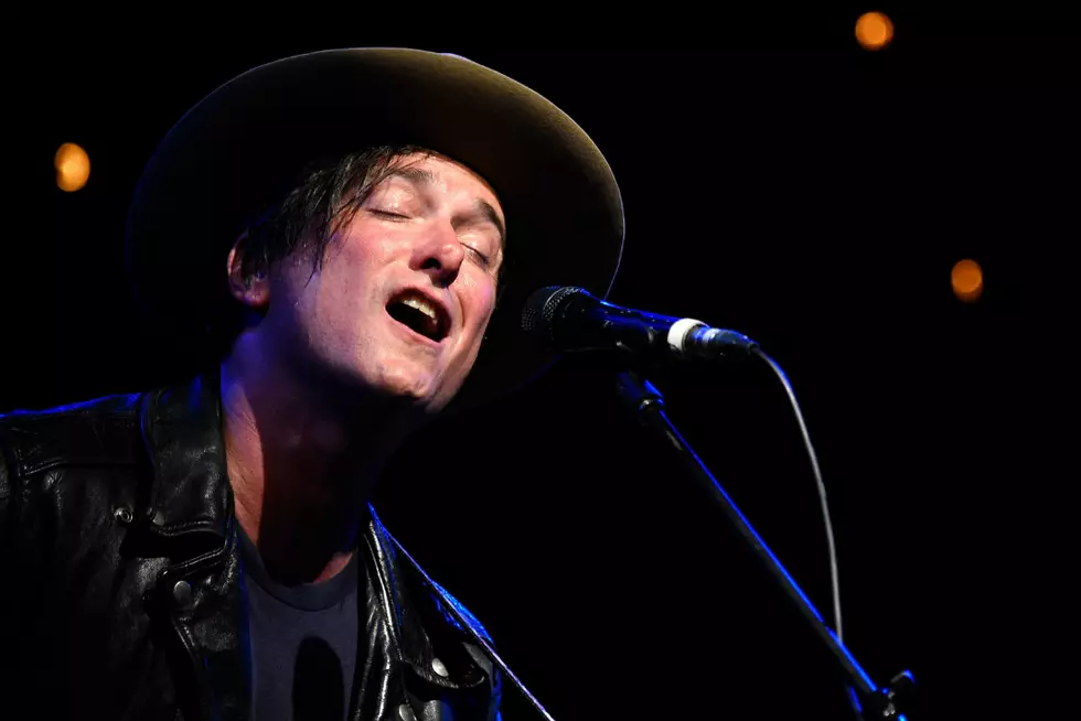 Butch Walker Reveals Cover of Tove Lo’s ‘Talking Body’ + Plans For U.S. Tour