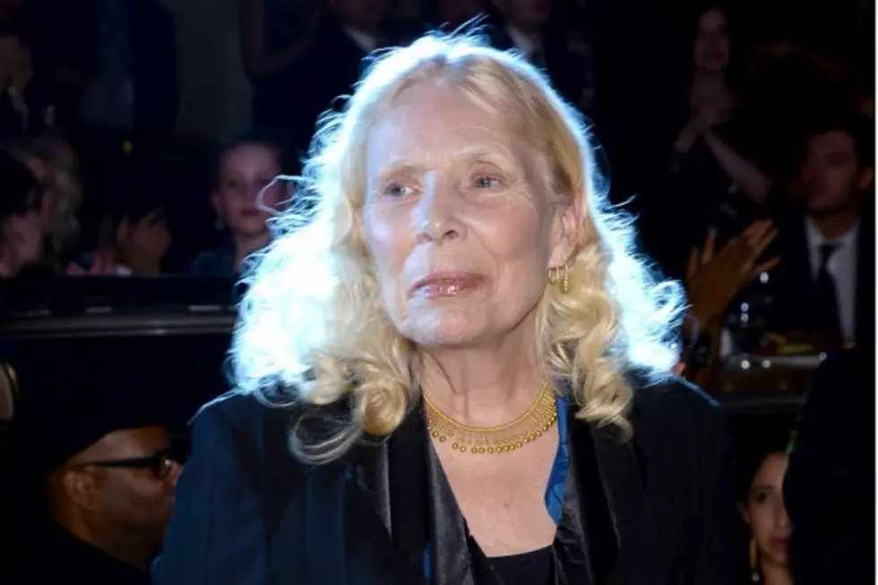 Joni Mitchell Is Reportedly in a Coma, Unresponsive