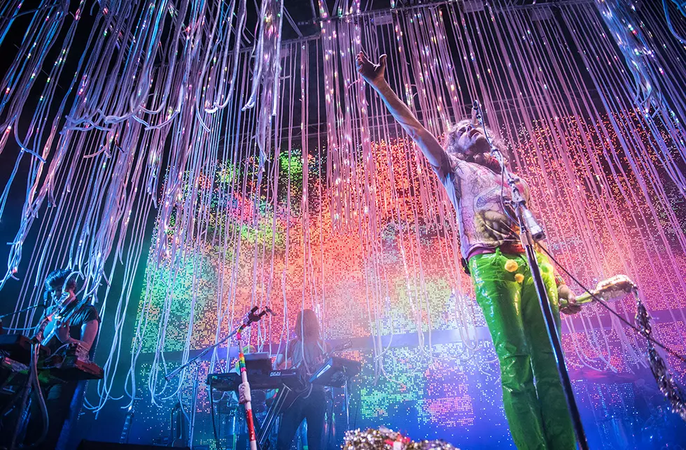 Levitation 2015 Photo Gallery: Day Three &#8212; Flaming Lips, 13th Floor Elevators + More