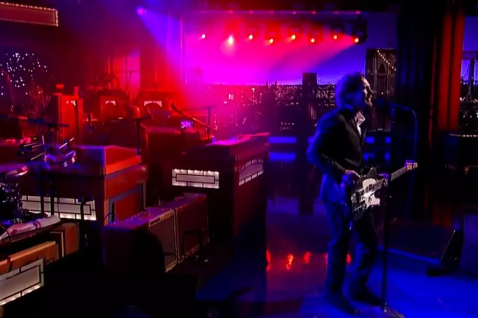 Watch Eddie Vedder Perform &#8216;Better Man&#8217; on &#8216;Letterman&#8217;