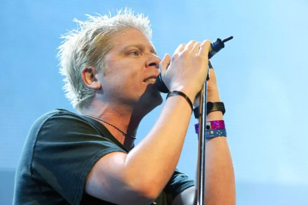 The Offspring&#8217;s Dexter Holland Guests on &#8216;Nerdist Podcast&#8217;