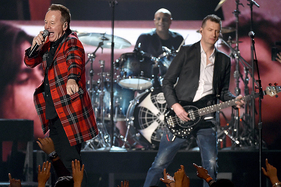 Simple Minds Perform at Billboard Music Awards