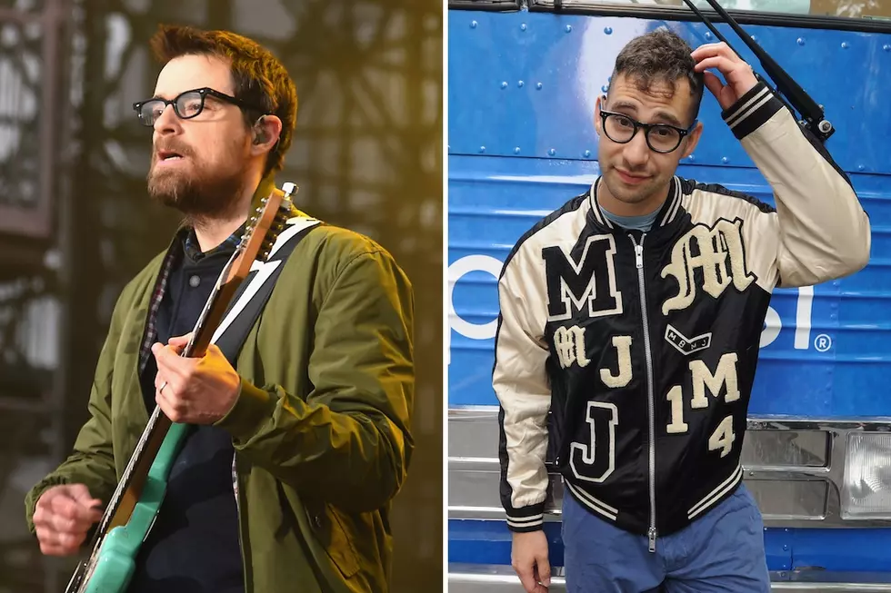 Riot Fest Adds Weezer, Bleachers + Others To 2015 Lineup