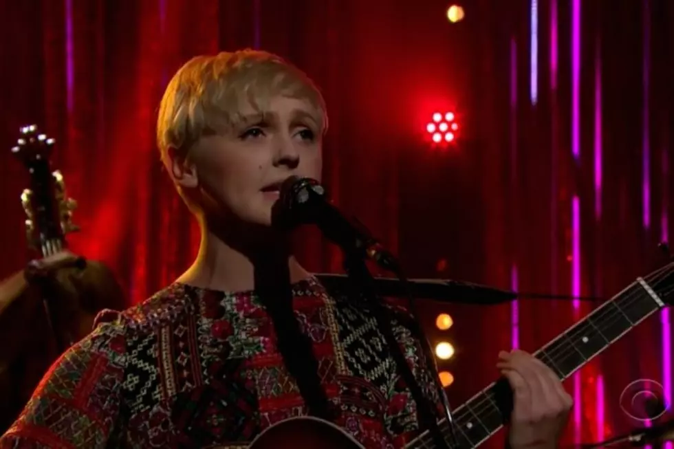 Watch Laura Marling Play &#8216;I Feel Your Love&#8217; on &#8216;The Late Late Show&#8217;