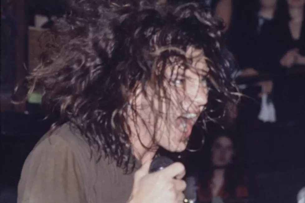 29 Years Ago: Pearl Jam Take the Stage for the First Time Ever