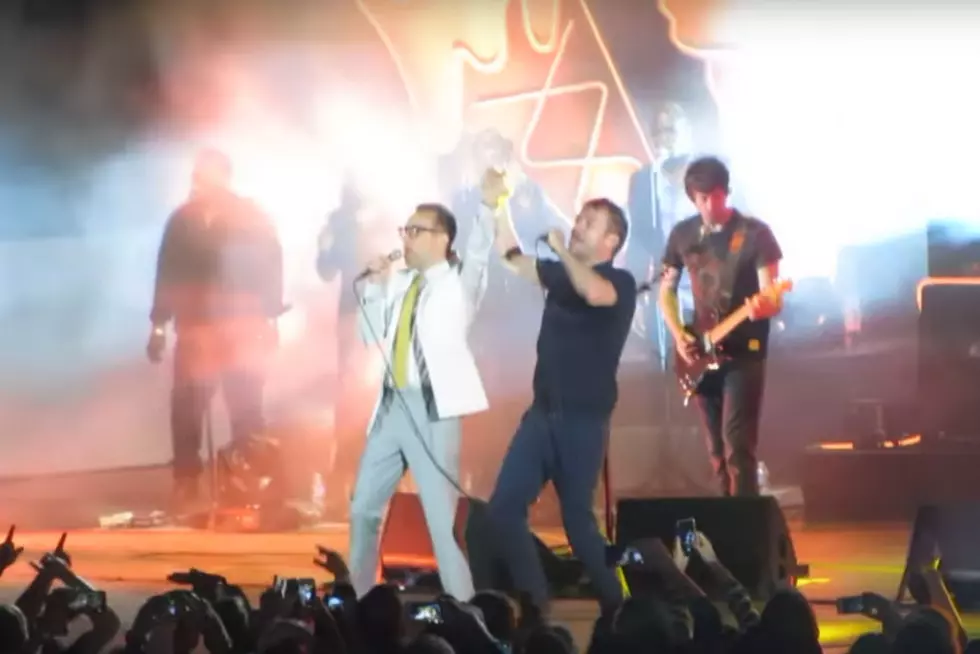 Watch Blur + Fred Armisen Perform ‘Parklife’ at the Hollywood Bowl