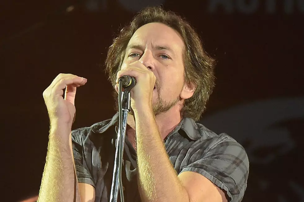 Watch Eddie Vedder Play a Solo Rendition of U2’s ‘A Sort of Homecoming’