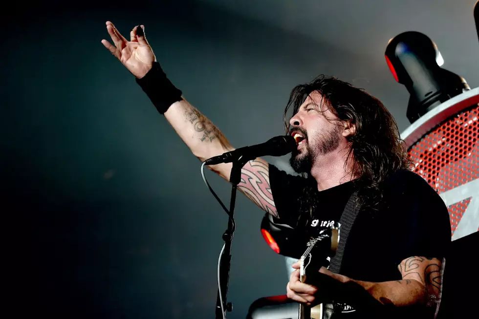 Foo Fighters Play Show in Italy After 1000 Fans Make Video