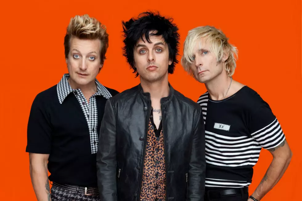 Green Day Share New Holiday Tune 'Xmas Time of the Year'