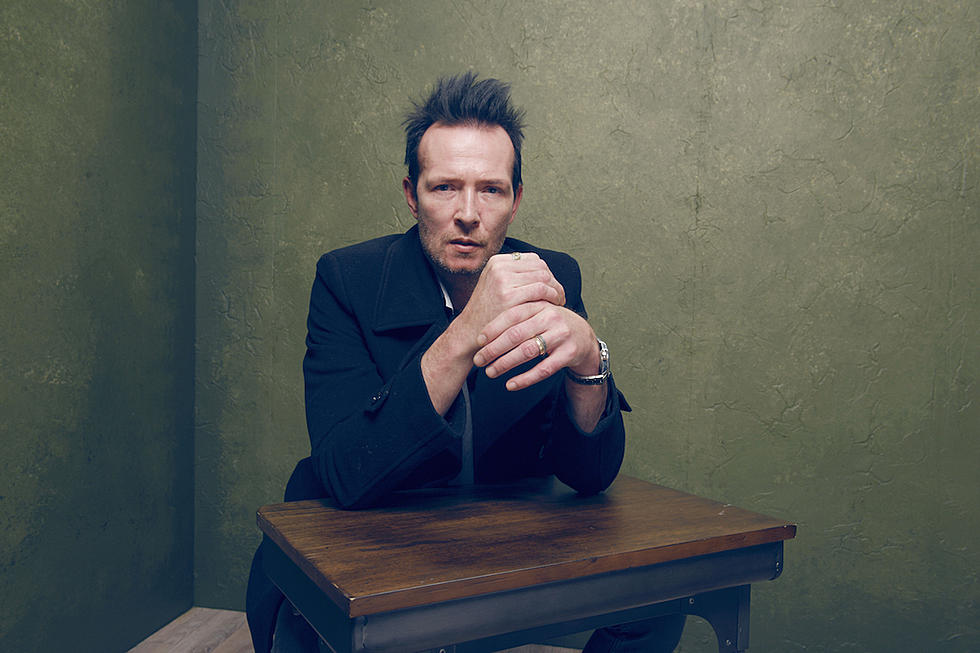 A 911 Call Describes the Moment Scott Weiland Was Found Dead on His Tour Bus