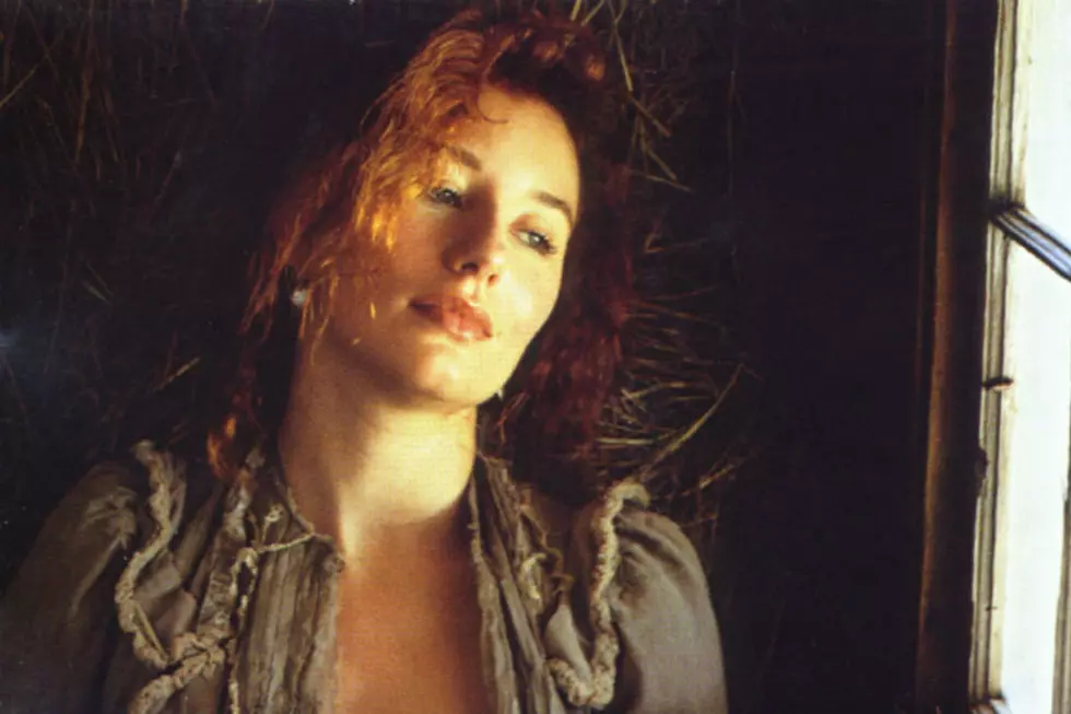 20 Years Ago: Tori Amos Offers Up ‘Boys For Pele’