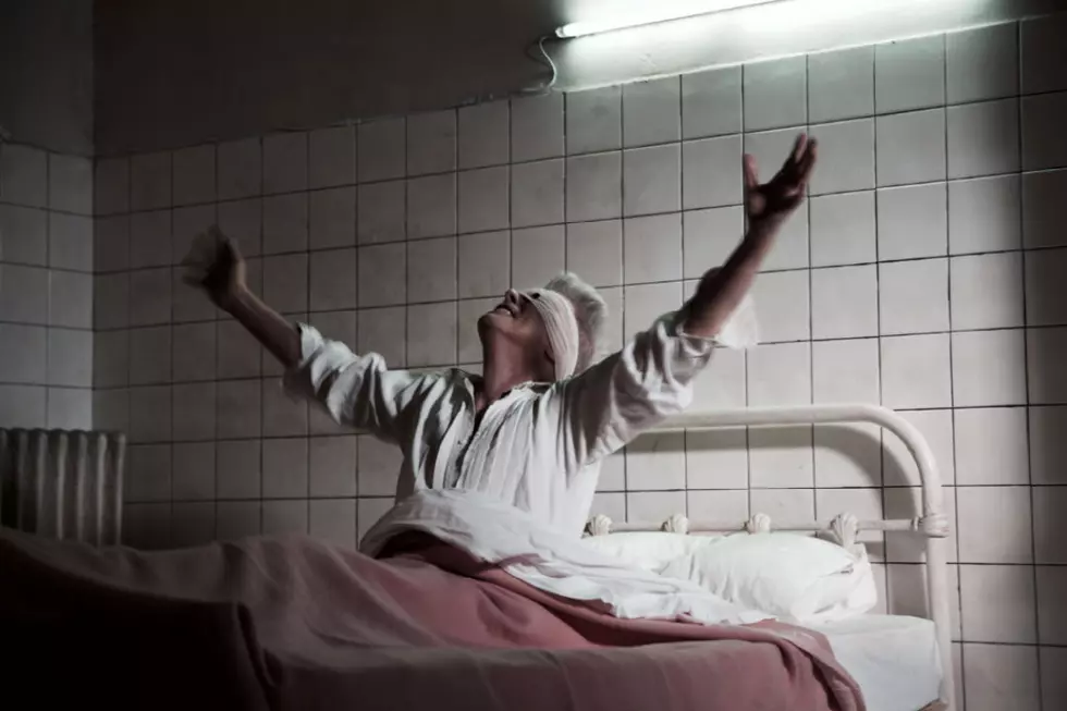 David Bowie Unveils Spooky Video for ‘Lazarus’