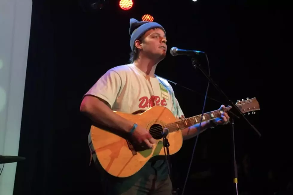 Mac DeMarco Plays Sweet Cover of Billy Joel’s ‘Just the Way You Are’ on Valentine’s Day