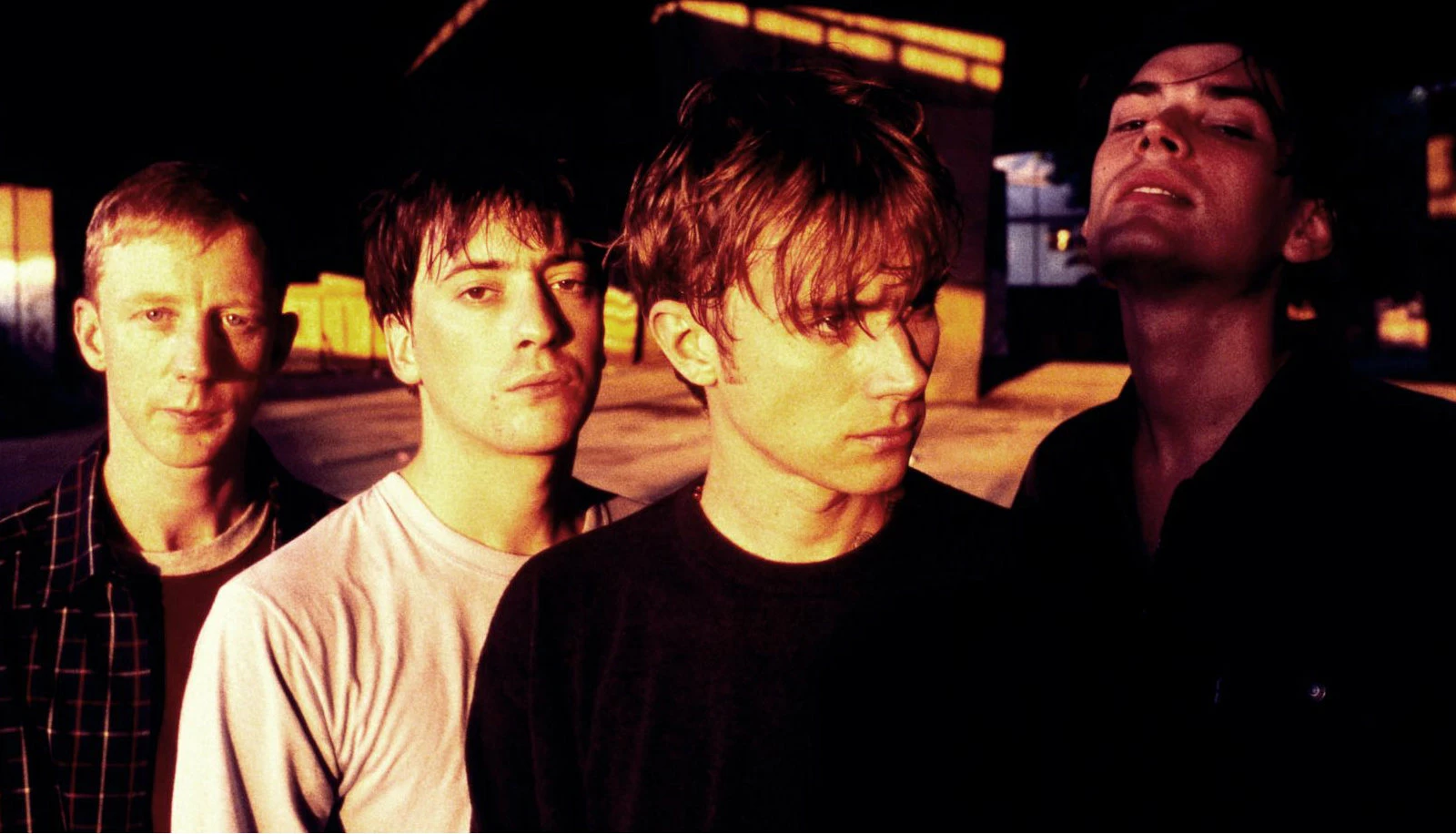 22 Years Ago Blur Release The Britpop Battle Cry Parklife