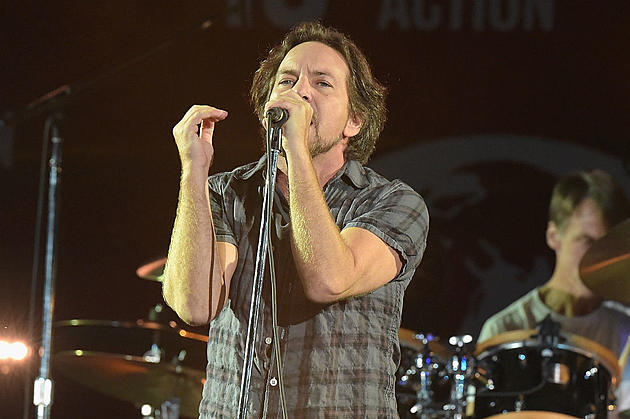 Pearl Jam Perform ‘Vs.’ in Full for the First Time at South Carolina Concert