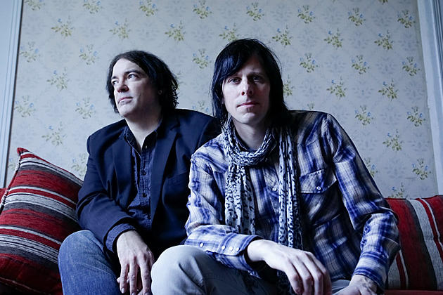 Exclusive: The Posies Unveil &#8216;Radiance&#8217; From Their First Album in Six Years, &#8216;Solid States&#8217;
