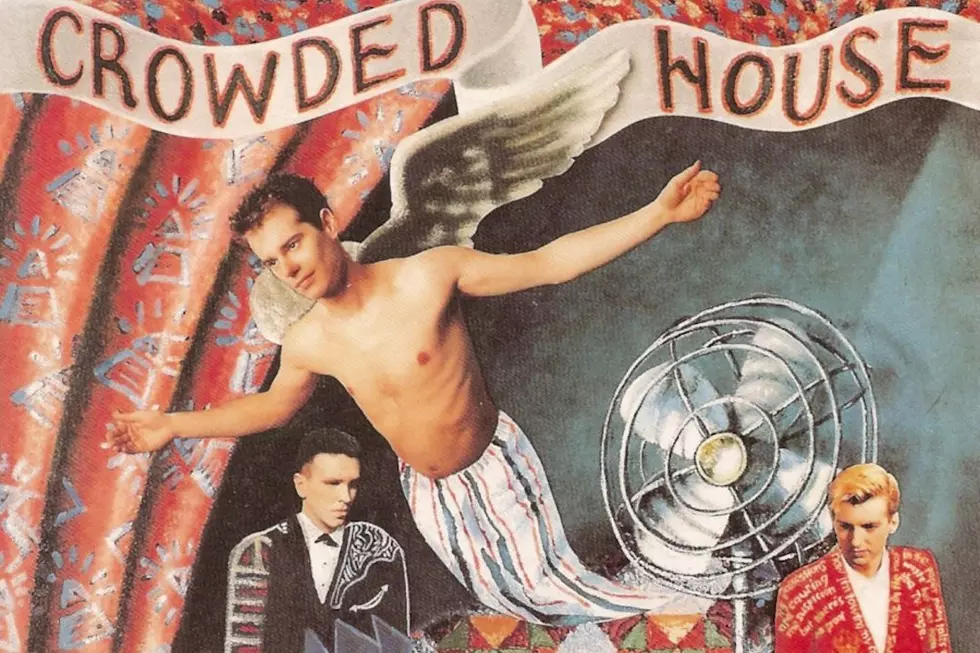 30 Years Ago: Crowded House Emerge From the Ashes of Split Enz With Their Self-Titled Debut 