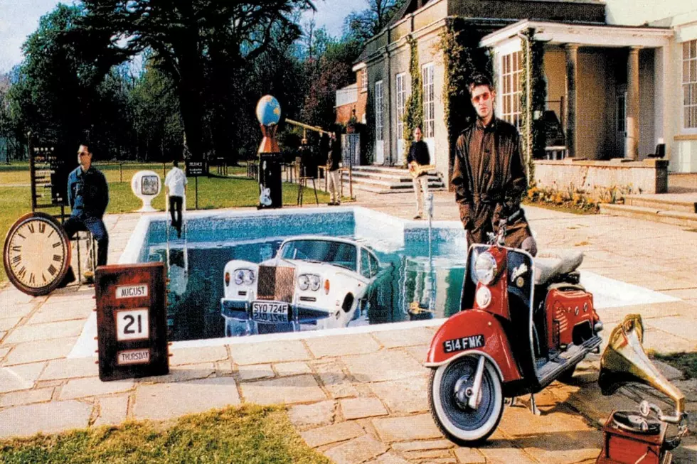 Oasis Reveal Release Date, Track Listing for ‘Be Here Now’ Reissue