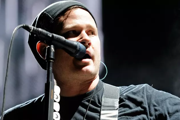 Former Blink-182 Frontman Tom DeLonge&#8217;s UFO Emails to Clinton Campaign Manager Revealed in Wikileaks Dump