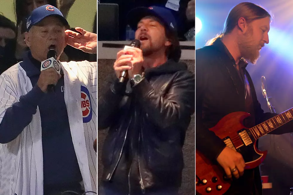 Watch Eddie Vedder, Bill Murray and Derek Trucks Sing ‘The Weight’ at Post-World Series House Party