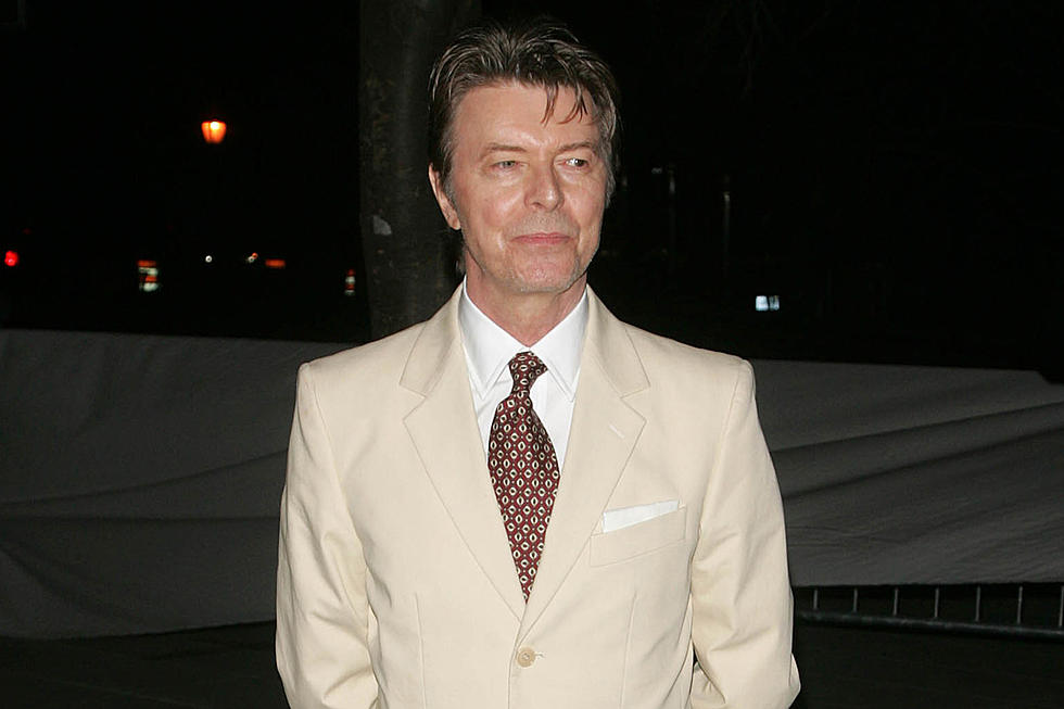 David Bowie Wins Five Grammys
