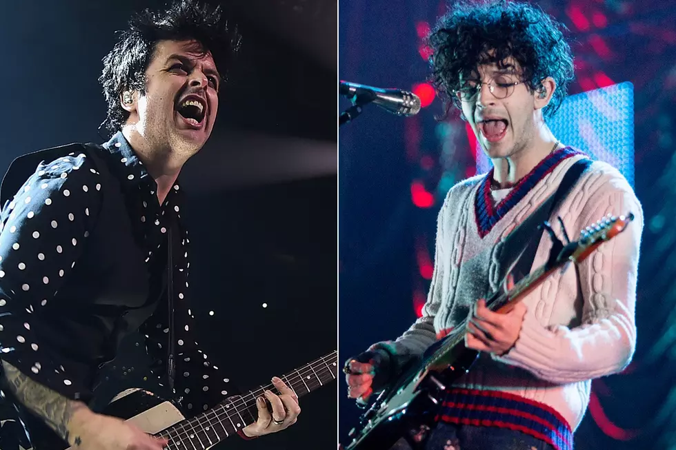 How Green Day Fans Stage Led to the of the 1975