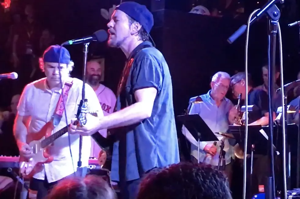 Watch Eddie Vedder Cover Talking Heads, Squeeze, Neil Young