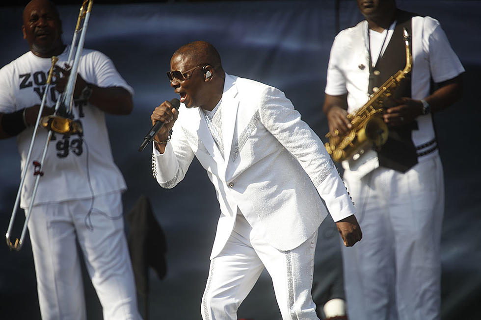 Earth, Wind & Fire Show Flash at Classic West: Set List, Photos + Videos