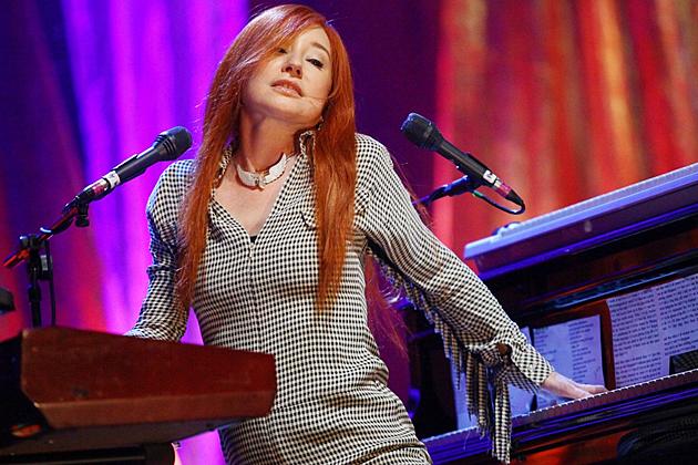Tori Amos Blends the Personal and Political on New &#8216;Up the Creek&#8217; Single